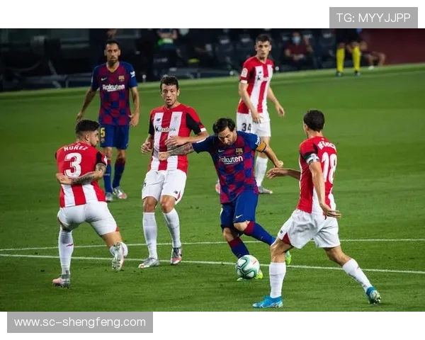 西甲联赛经典对决：巴萨与皇马的世纪对决