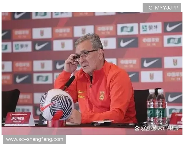 足球运动员的个人成长路径与成才模式探索